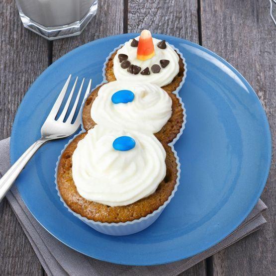 Frosted Snowman Cupcake Molds - Baking Bites