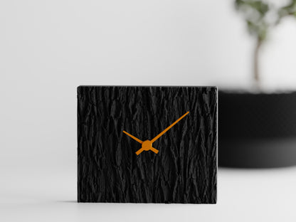 3D Printed Wood Effect Clock