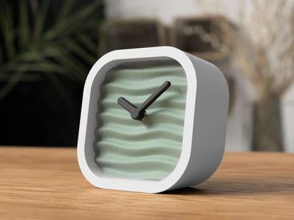 3d printed Wavy Clock