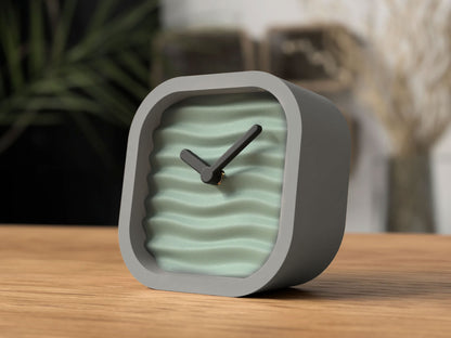 3d printed Wavy Clock